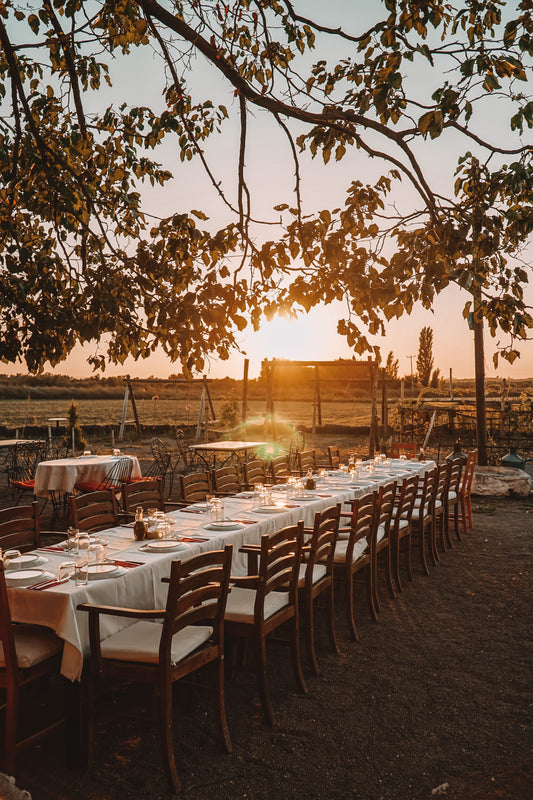 Seasonal estate dinners